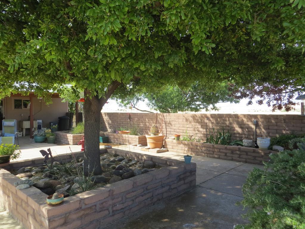 Rancho Milagro Bed & Breakfast Elgin Exterior photo
